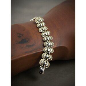 vintage coro silver tone shell design link bracelet